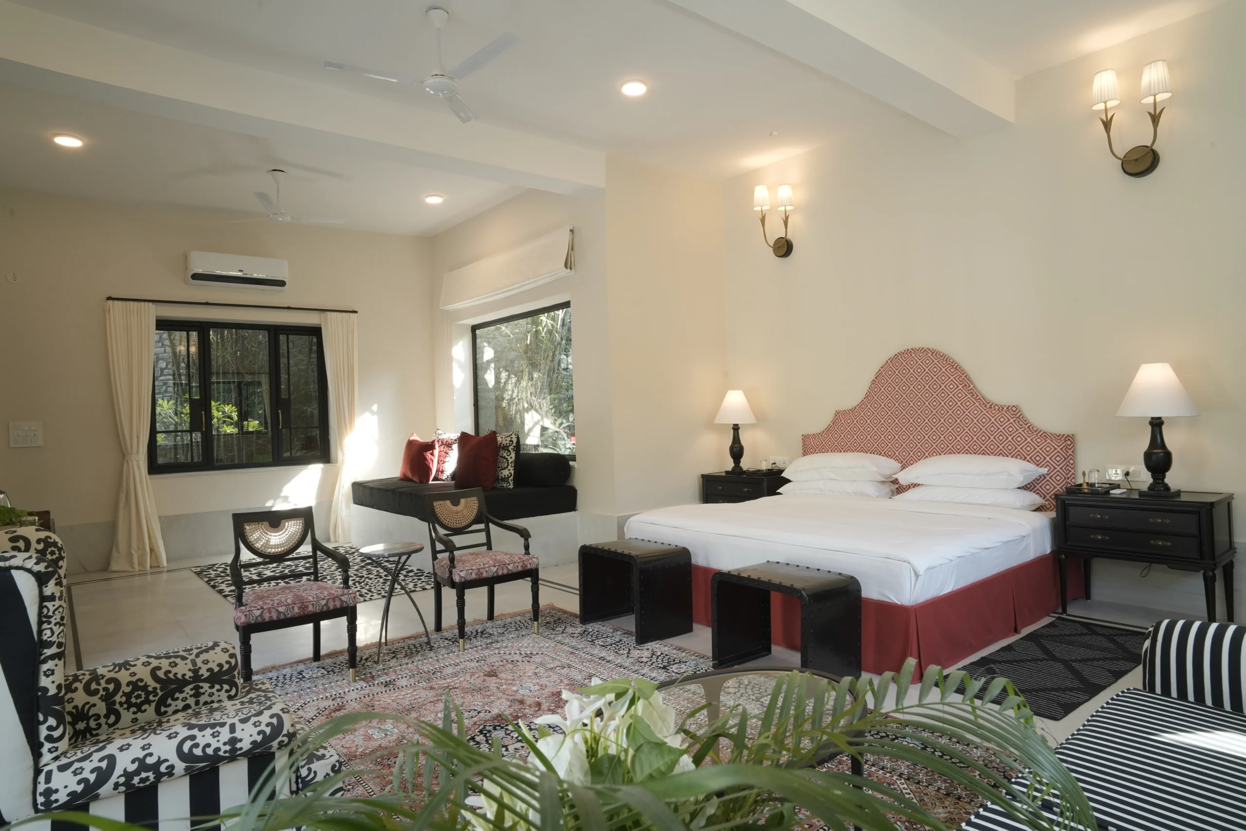 The Valley Suite 3