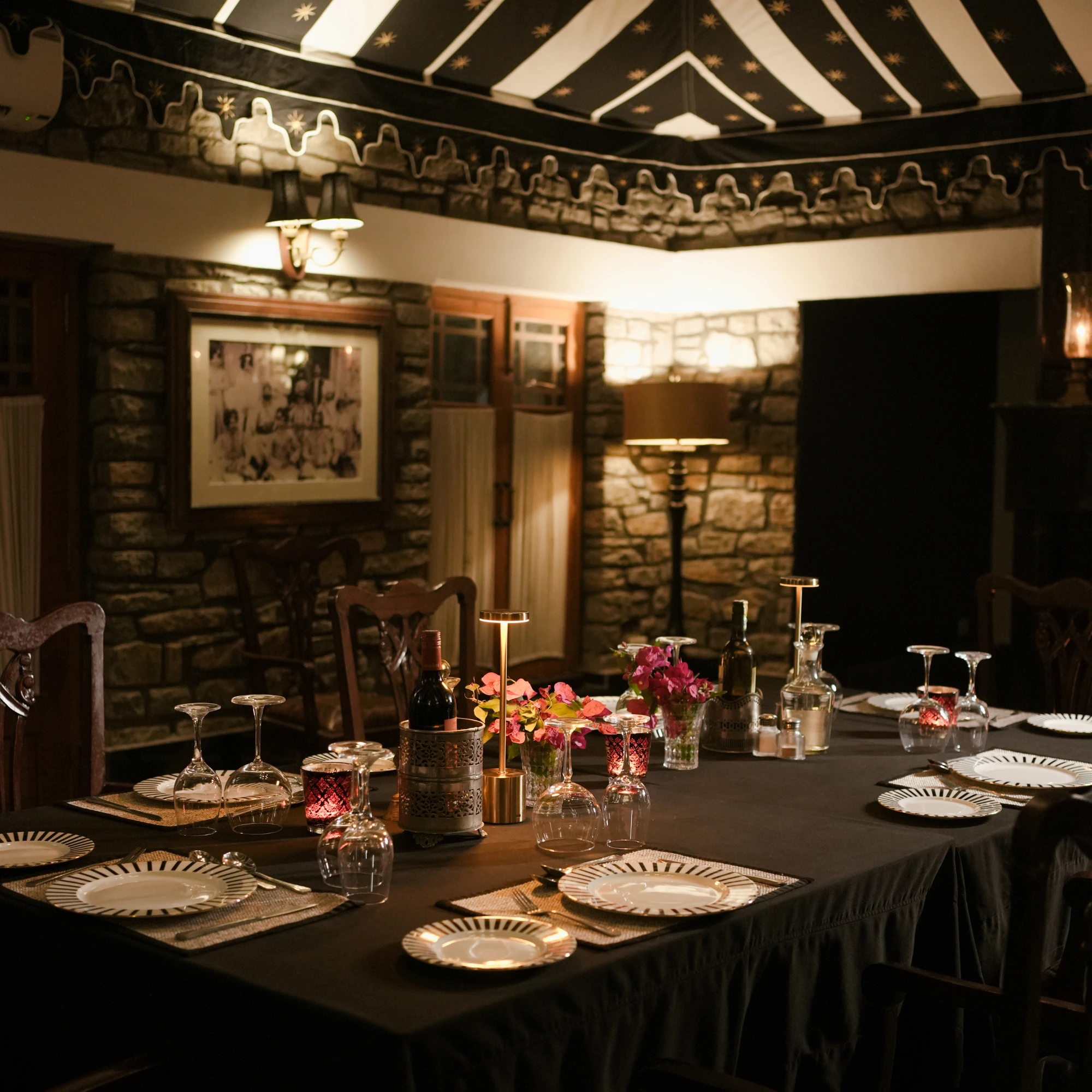 Dining and Bar MB